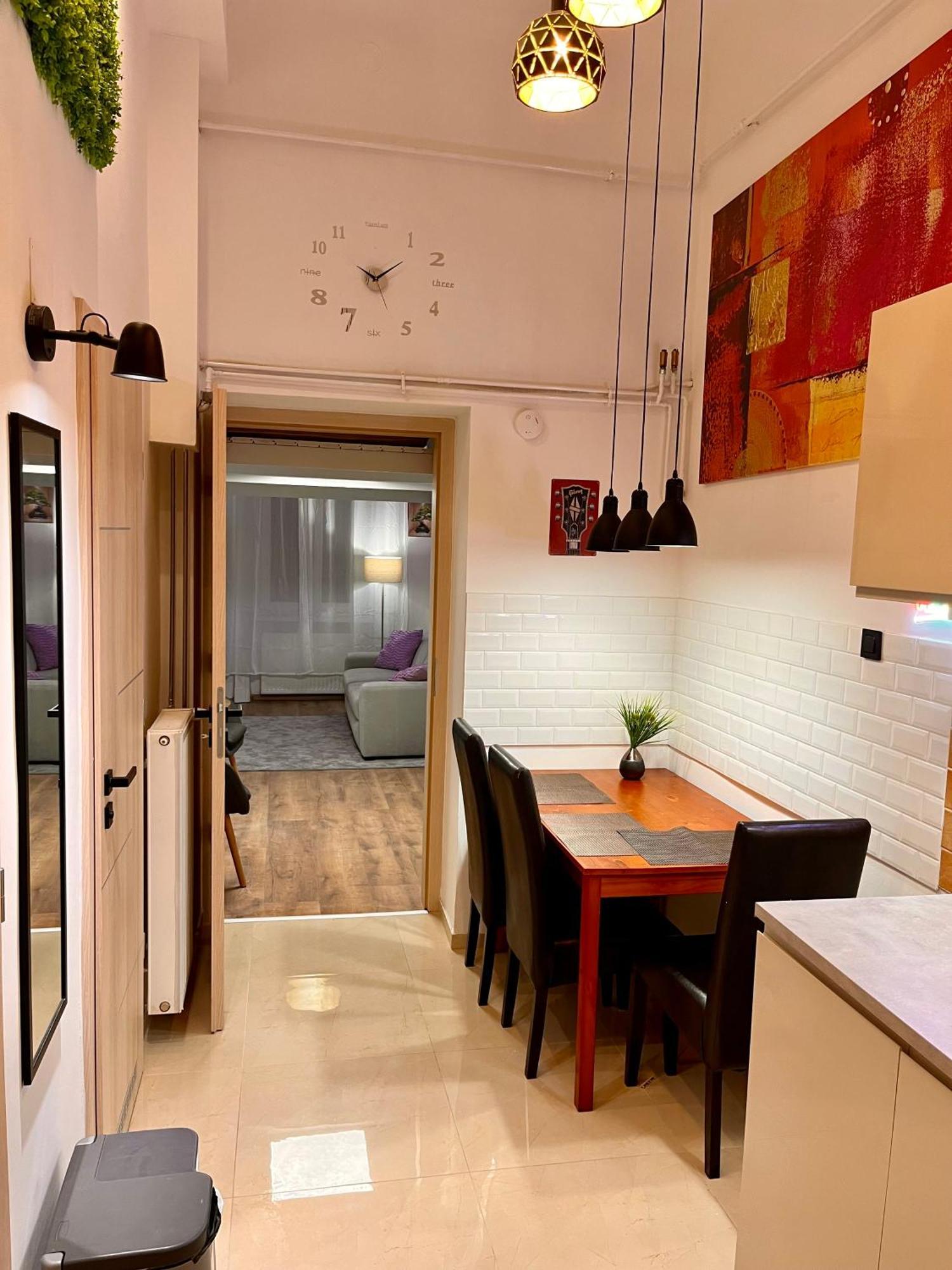 Ernesto 17 With Free Parking Possibility Apartment Budapesta Exterior foto